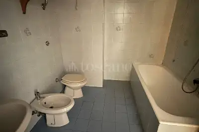 Casa in vendita, Viale Londra, Roma