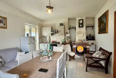 Casa Indipendente in vendita, Contrada Cesine, Avellino