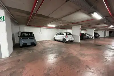 Posto Auto in affitto, Via Napoleone Parboni, Roma