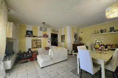 Casa in vendita, Via Giuseppe Garibaldi, Villa Carcina