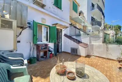 Casa Indipendente in vendita, Salita Montepiselli 10, Messina