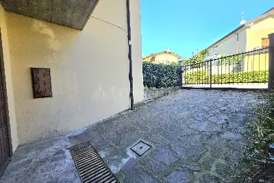 Villino a Schiera in vendita, Via Due Muri, Concesio