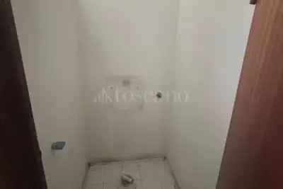 Negozio in vendita, Via Filippo Corridoni, Busto Arsizio