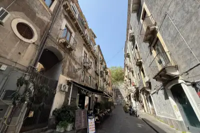 Casa in vendita, Via Penninello, Catania
