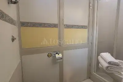 Attività Commerciale in vendita, Via Rasella, Roma