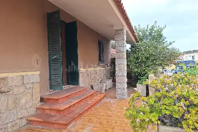 Casa Indipendente in vendita, Via Cala Chiesa, La Maddalena