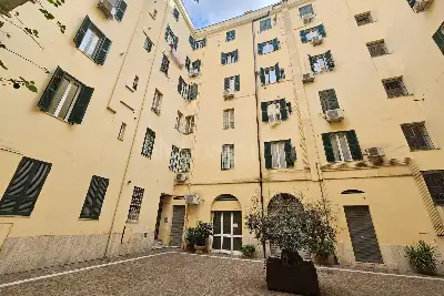 Casa in vendita, Via di San Giovanni in Laterano, Roma