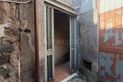 Casa in vendita, Via Umberto, Sant'Agata li Battiati