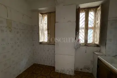 Casa in vendita, Via Ughetti, Catania