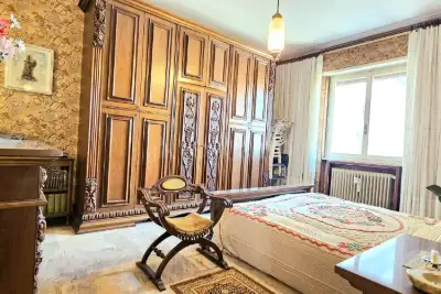 Casa in vendita, Via Montello, Brescia