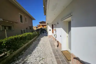 Casa in vendita, Via Trento, Nave