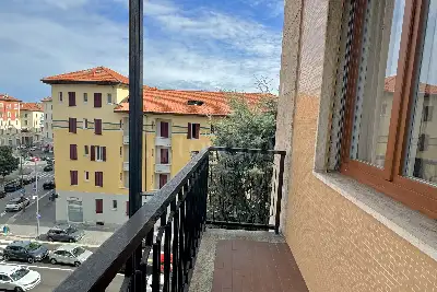 Casa in affitto, Via Comacchio, Milano
