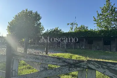 Capannone in vendita, Via Oriolo, Castelleone