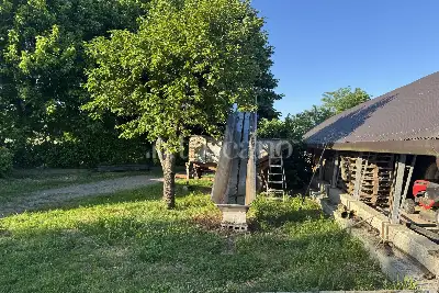 Capannone in vendita, Via Oriolo, Castelleone