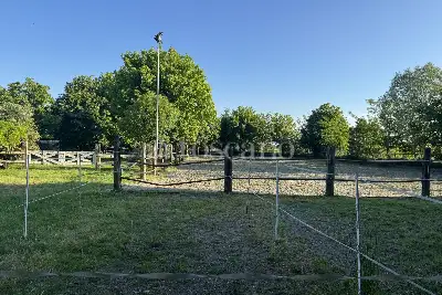 Capannone in vendita, Via Oriolo, Castelleone