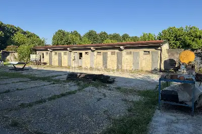 Capannone in vendita, Via Oriolo, Castelleone