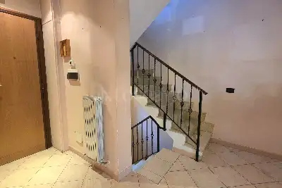 Villino a Schiera in vendita, Via degli Ossoli, Roma