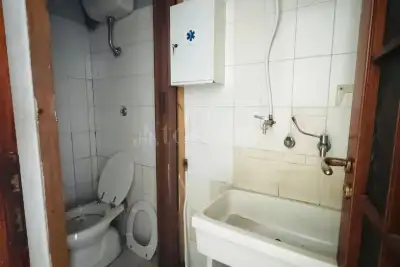 Negozio in affitto, Via Giosuè Carducci, Avellino