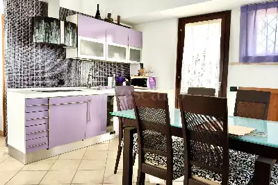 Villa Plurifamiliare in vendita, Via Anagnina, Roma