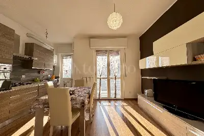 Casa in vendita, Via Leonardo Da Vinci, Corsico