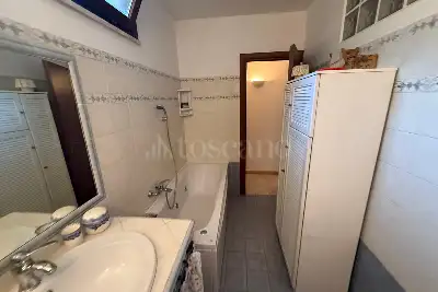 Villa Plurifamiliare in vendita, Via Ovodda, Fiumicino