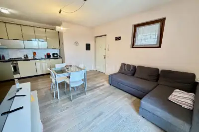 Casa in vendita, Via Angelo Canossi, Travagliato