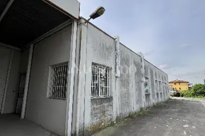 Capannone in vendita, Via Einstein , Villanterio