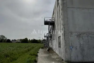 Capannone in vendita, Via Einstein , Villanterio