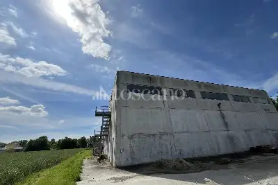 Capannone in vendita, Via Einstein , Villanterio