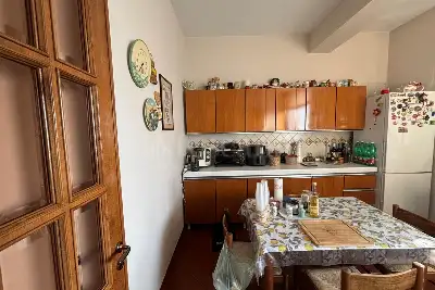 Palazzo in vendita, Via Giarre, Mascalucia