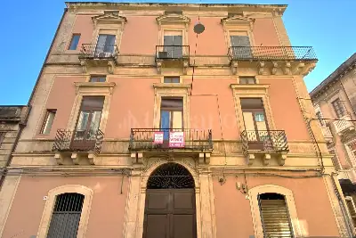 Casa in vendita, Via Santa Maria della Catena, Catania