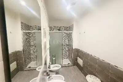 Casa in vendita, Via Uberto Visconti di Modrone, Milano