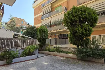 Casa in vendita, Via del Fontanile Arenato, Roma