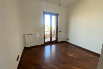 Villa Plurifamiliare in vendita, Via Giuseppe Saracco, Pomezia