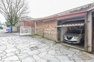 Casa in vendita, Via Tommaso Grossi, Como