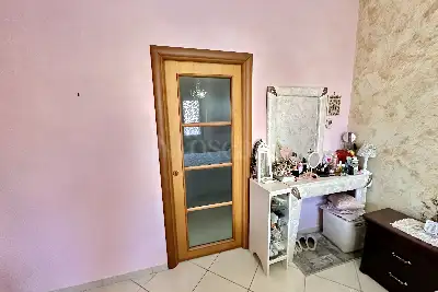 Casa in vendita, Via A. Manzoni, San Nicola la Strada