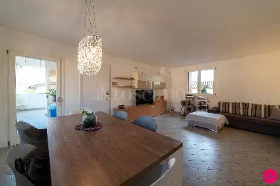 Casa in vendita, Via I Maggio, Pradamano