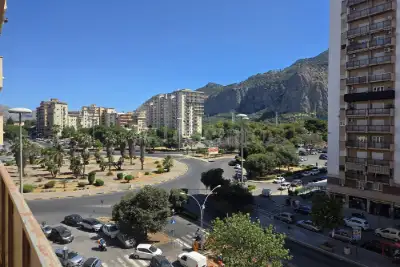 Casa in vendita, Viale Croce Rossa, Palermo