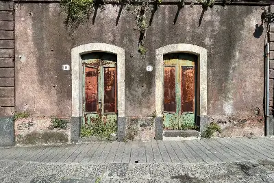 Casa Indipendente in vendita, Gravina - Piazza della Libertà, Gravina di Catania