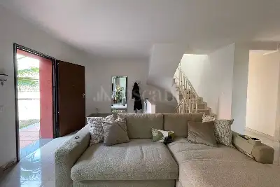 Villino a Schiera in vendita, Via Currolo, Catania