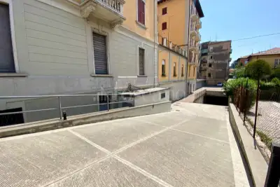 Posto Auto in vendita, Via V. Alfieri, Brescia