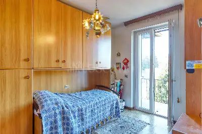 Villa in vendita, Via Statale, Marchirolo