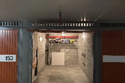 Box in vendita, Piazzale Giulio Cesare, Milano