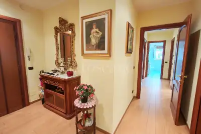 Casa in vendita, Via Francesco Roncati, Roma