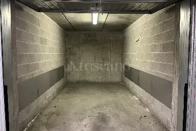 Box in vendita, Via Mario Donati, Milano