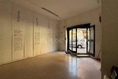 Negozio in vendita, Via Latina, Roma
