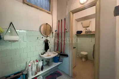 Negozio in affitto, Via Isole Figi , Roma