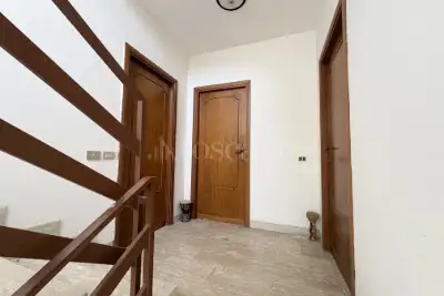 Palazzo in vendita, Via Civitella, Nettuno