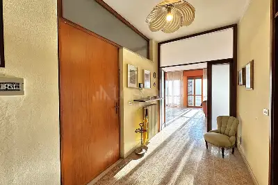 Casa in vendita, Viale della Repubblica, Peschiera del Garda