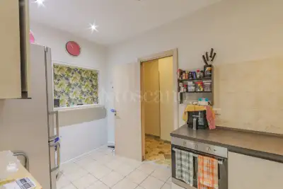 Casa in vendita, Via Raffaele Battistini, Roma